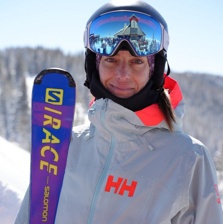 Foto de perfil del instructor Maca Carluccio - Instructor certificado de esquí y snowboard en SnowMatch