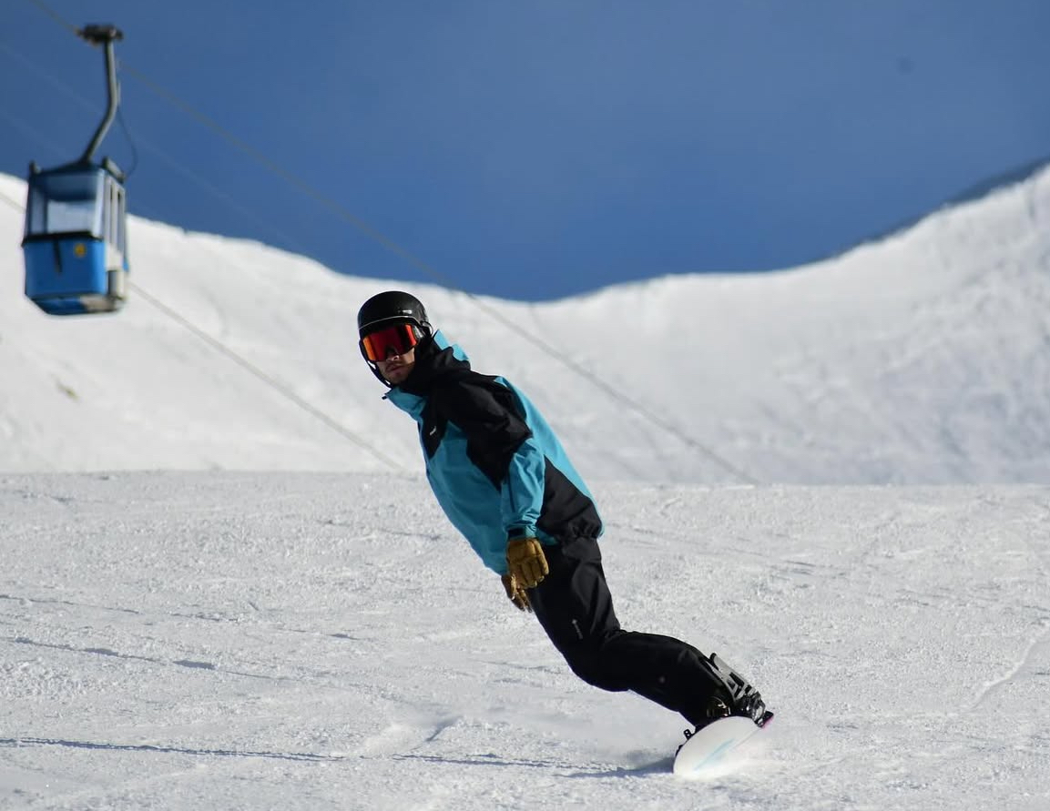 Fernando enseñando esquí en bariloche
